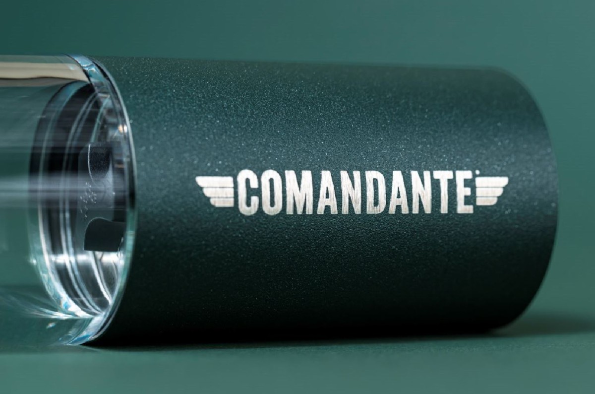 COMANDANTE C40 MK4 | ＜公式サイト＞FBCインターナショナル